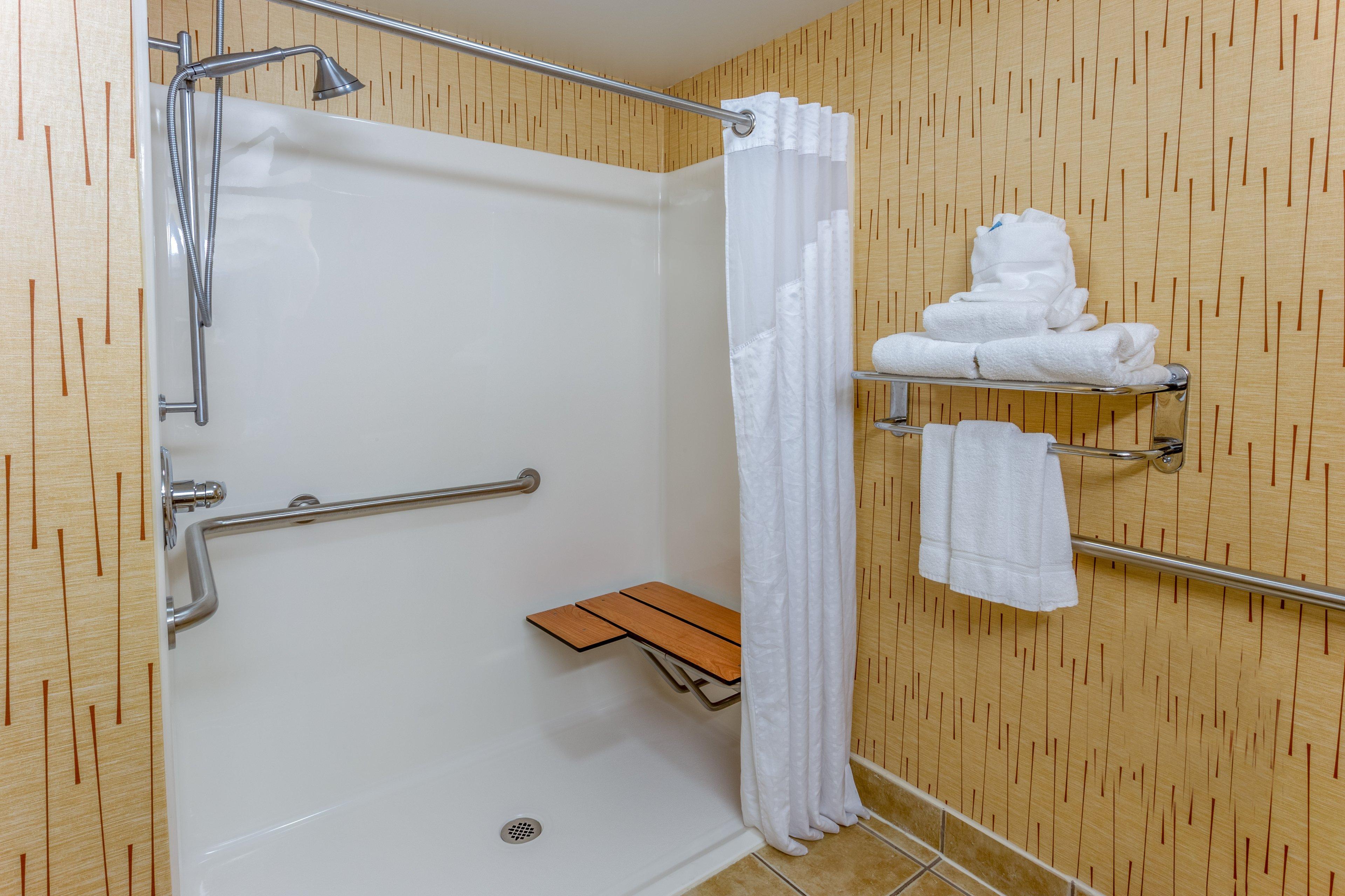 Holiday Inn Express Hotel & Suites Bowling Green By Ihg Bagian luar foto