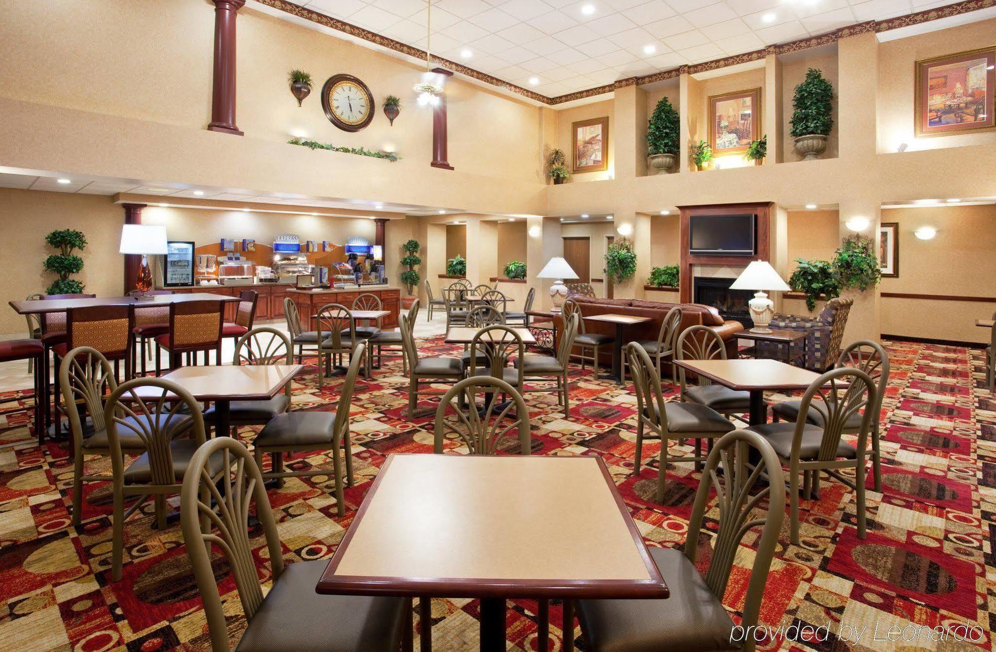 Holiday Inn Express Hotel & Suites Bowling Green By Ihg Restoran foto